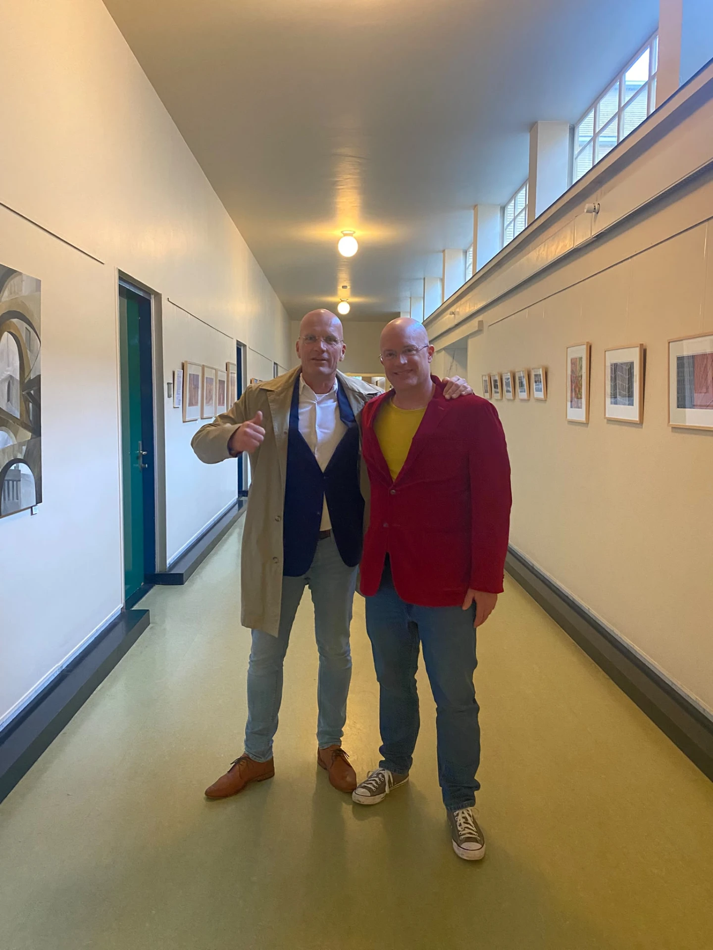 Taaf Bonhomme en Joost van Beers op de eerste avond in het gemeentehuis van Hilversum